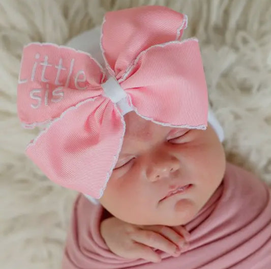 Pink Scalloped Bow with Little Sis
Embroidery Newborn Hat