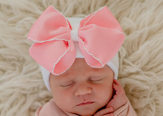 Ilybean Newborn Girl Scalloped Pink
Bow Hospital Hat