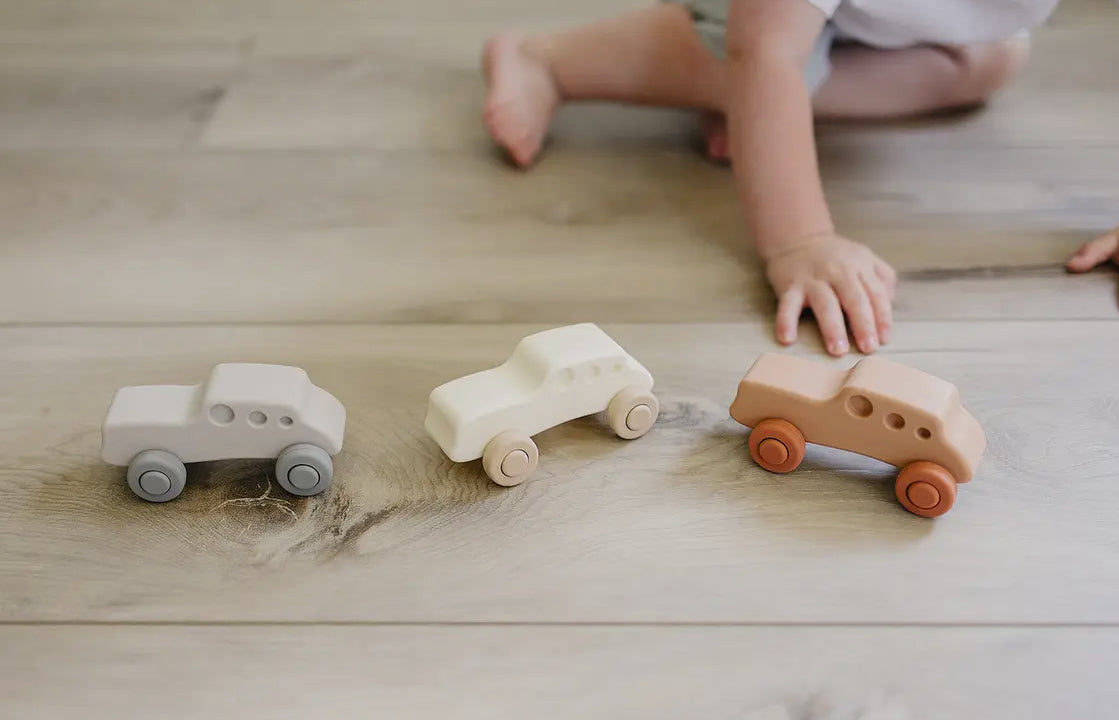 Ali + Tings • Classic Car Set